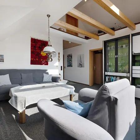 Mit Terrasse, 70qm Daire Schillig